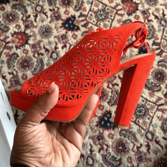 Aldo Sapardanis Orange Open Toe Suede Heels - Picture 2 of 6